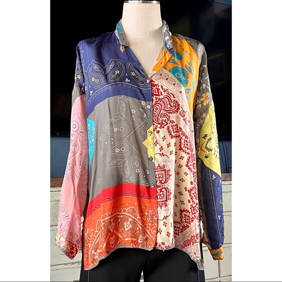 Johnny Was Tops - Johnny Was Dakota Adelaide Silk Blouse M